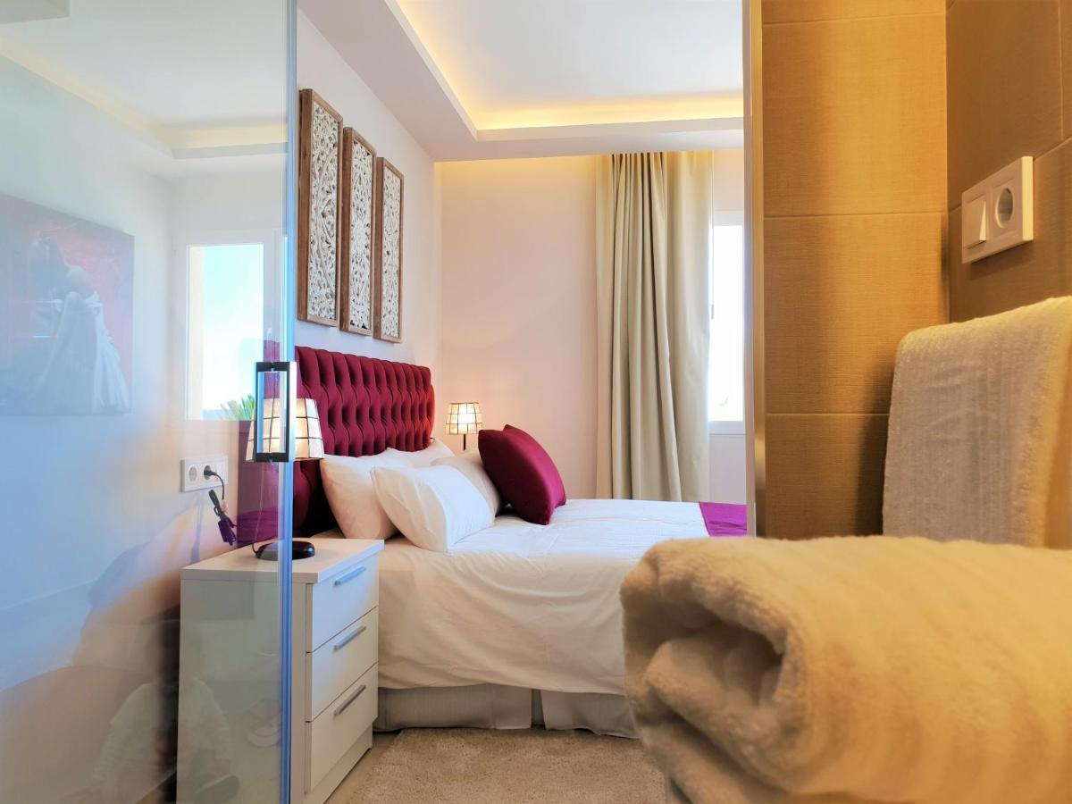 Fantastic Apartment B In Front Of The Sea & Marina Estepona Exterior photo